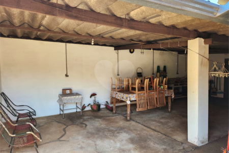 Sobrado à venda com 3 quartos, sendo 1 suíte, em Jardim Floridiana (vila Xavier), Araraquara, SP