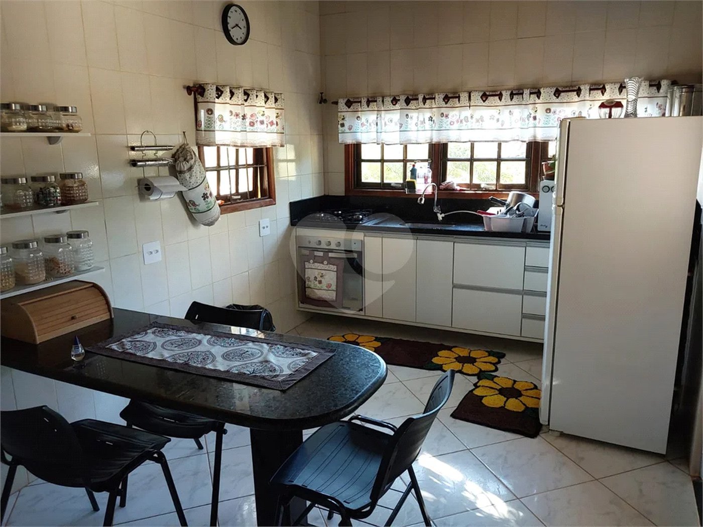 Chácara à venda com 3 quartos, sendo 1 suíte,  em Fazenda Marajoara, Campo Limpo Paulista, SP