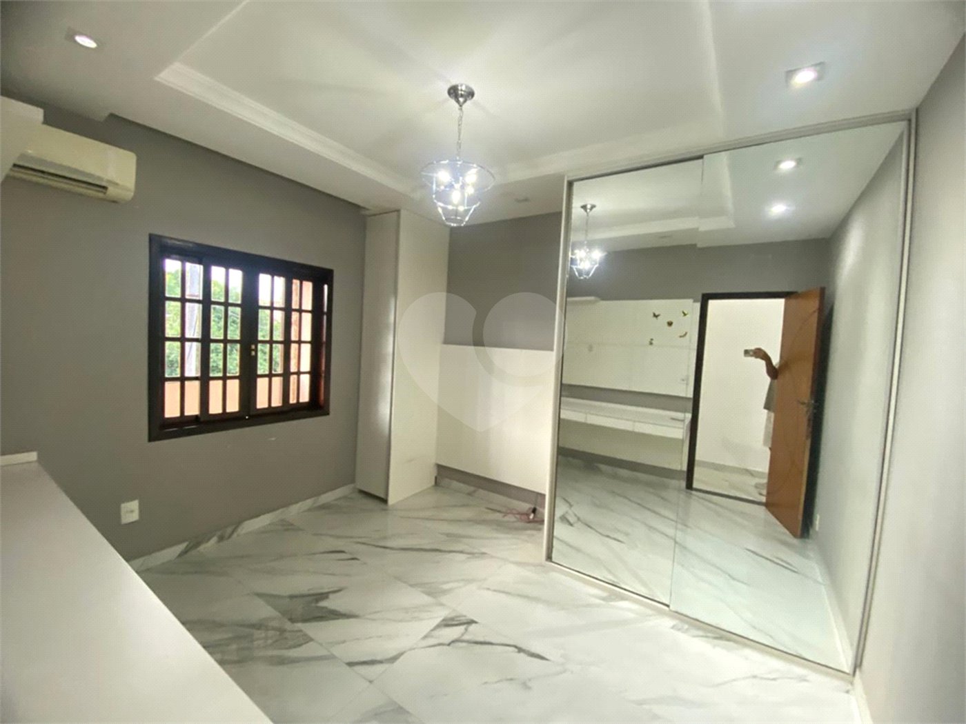 Casa à venda com 4 quartos, sendo 1 suíte, em Inhoaíba, Rio de Janeiro, RJ