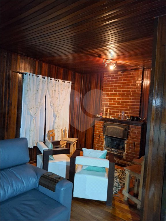 Casa à venda ou para alugar com 3 quartos, sendo 2 suítes, no condomínio Jardim da Montanha I, Mairiporã - SP
