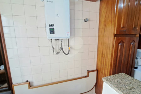Apartamento à venda com 3 quartos, sendo 1 suíte, em Vila Mariana, São Paulo, SP