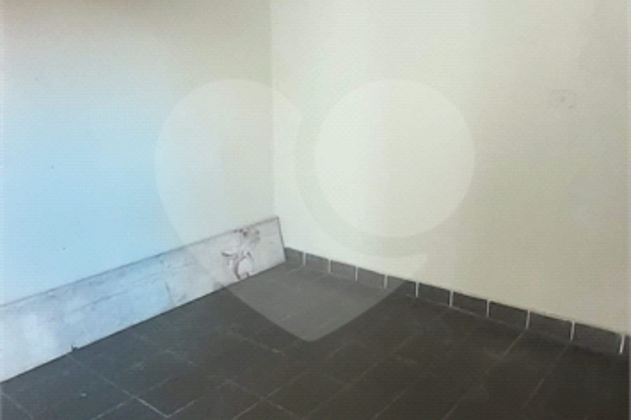 Casa à venda com 3 quartos, sendo 1 suíte,  em Parque Vitória, São Paulo, SP