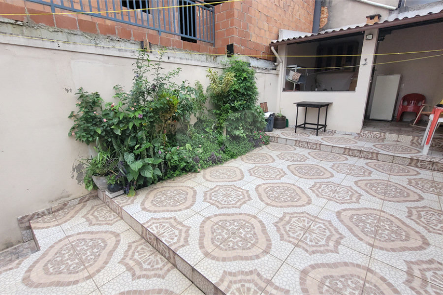 Casa à venda com 4 quartos, sendo 1 suíte, em Vila Maria, São Paulo, SP