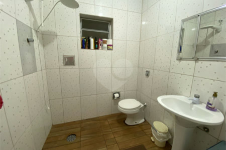 Sobrado à venda com 3 quartos em Vila Mazzei, São Paulo, SP
