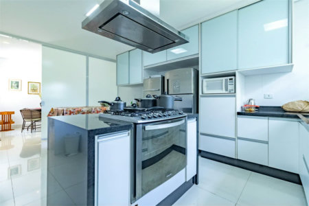 Casa à venda com 7 quartos, sendo 5 suítes, em Morumbi, São Paulo, SP