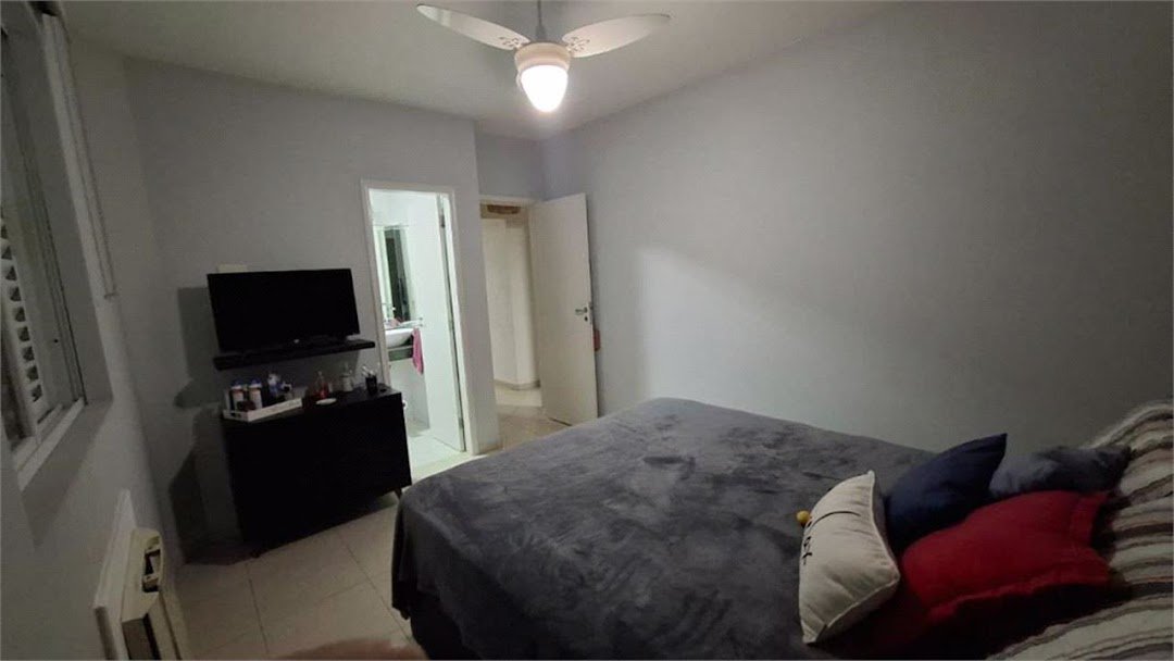 Apartamento Residencial à venda, Gonzaga, Santos - AP1115.