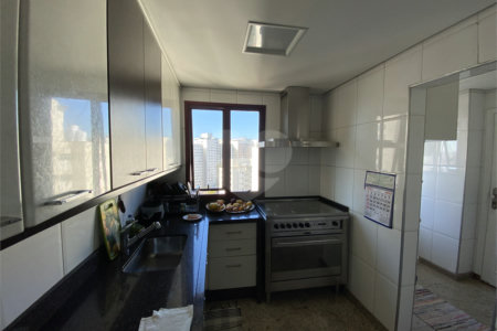 Duplex à venda com 4 suítes em Santana, São Paulo, SP