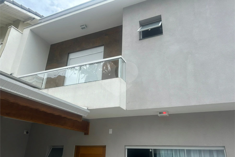 Sobrado à venda com 3 quartos, sendo 1 suíte, em Santana, São Paulo, SP