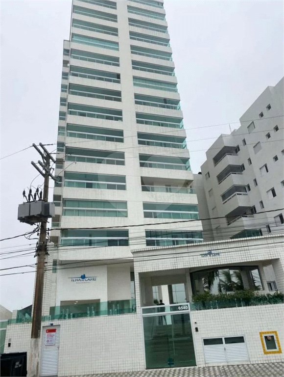Apartamento à venda com 2 quartos, sendo 1 suíte, no Centro, Mongaguá, SP