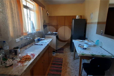 Sobrado à venda com 3 quartos, sendo 1 suíte,  no Centro, São Bernardo do Campo, SP