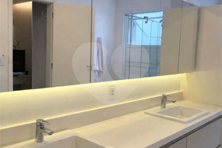 Casa à venda com 3 suítes no condomínio Santa Teresa, Jundiaí - SP