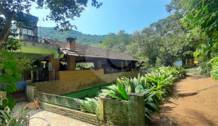 Chácara à venda com 10 quartos, sendo 20 suítes,  em Serra da Cantareira, Mairiporã, SP