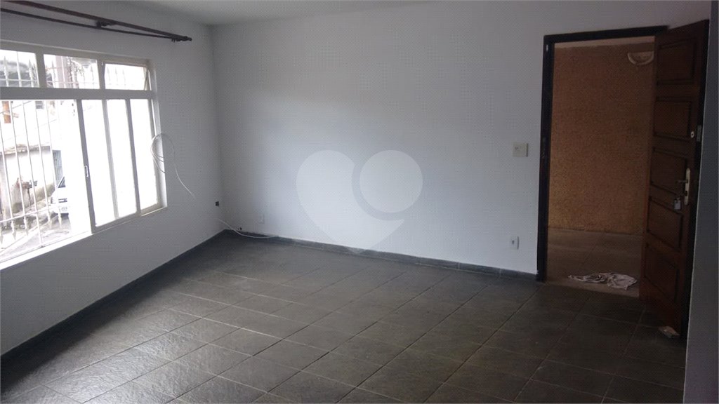 Sobrado à venda com 3 quartos, sendo 1 suíte, em Horto Florestal, São Paulo, SP