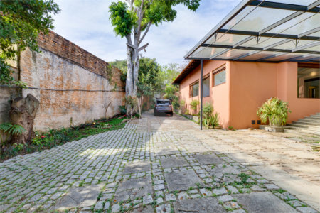 Casa Térrea à venda com 3 quartos, sendo 1 suíte, em Jardim Petrópolis, São Paulo, SP