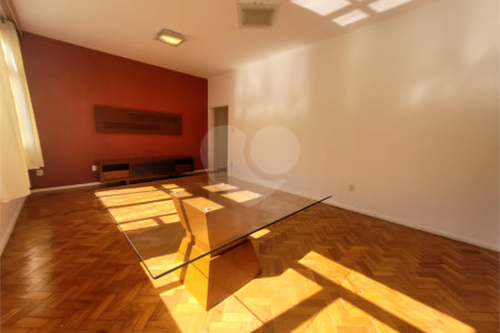 Apartamento à venda com 3 quartos, sendo 1 suíte, em Tijuca, Rio de Janeiro, RJ