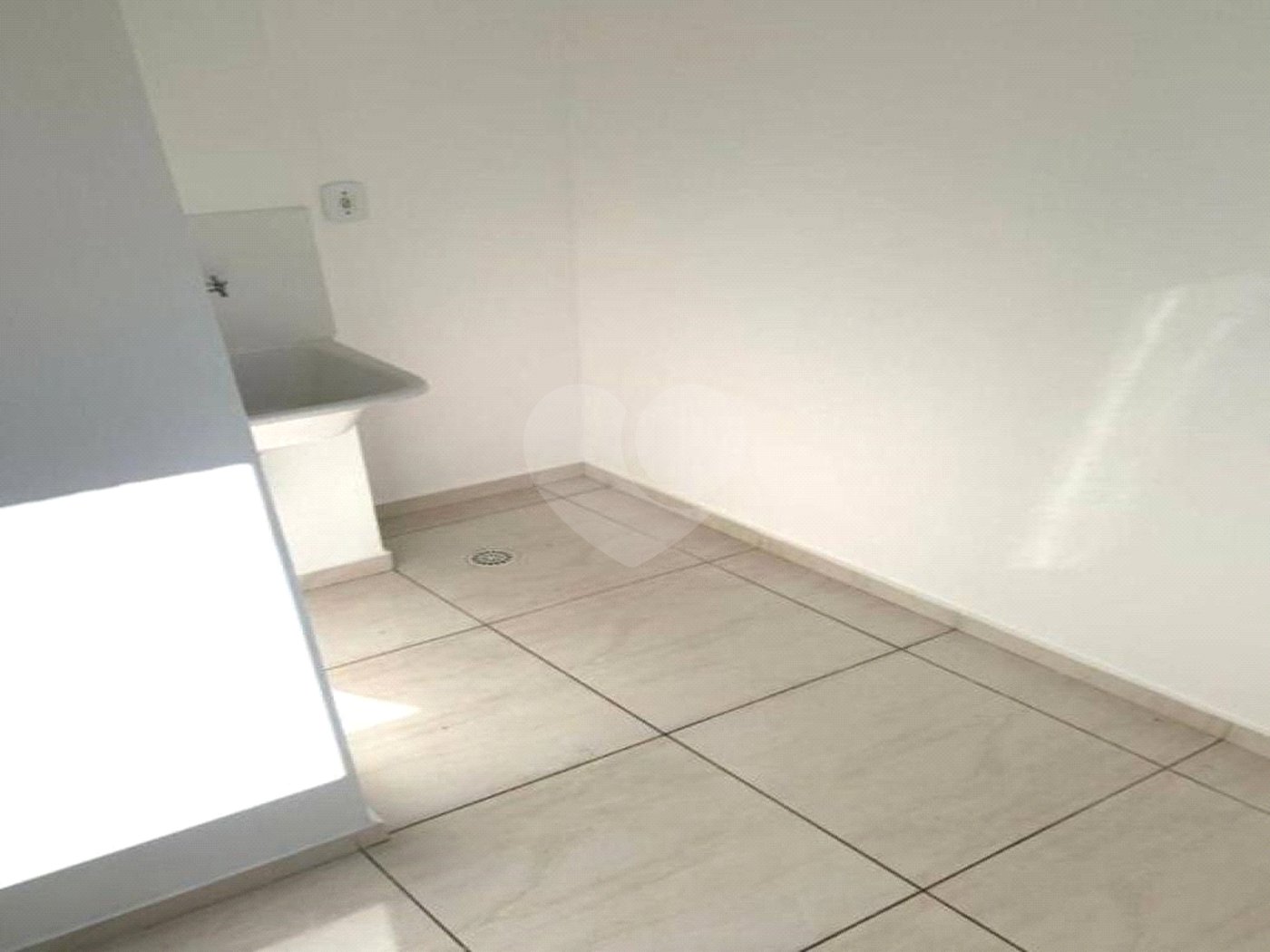 Prédio à venda com 1 quarto em Vila Esperança, São Paulo, SP