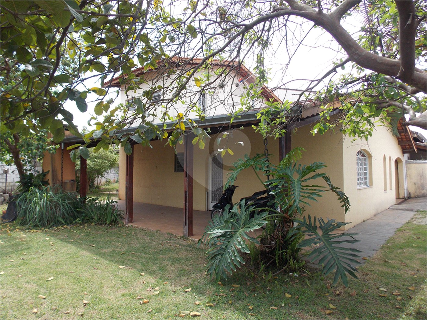 Casa à venda com 3 quartos, sendo 2 suítes, em Vila Helena, Atibaia, SP