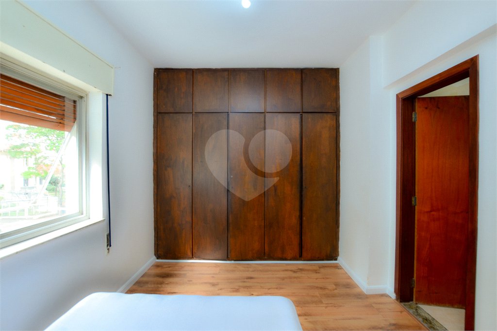Apartamento à venda com 3 quartos, sendo 1 suíte, em Jardim Paulista, São Paulo, SP
