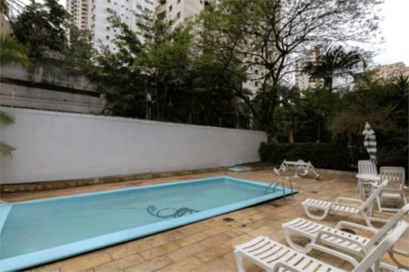 Apartamento à venda com 3 quartos, sendo 1 suíte, em Vila Andrade, São Paulo, SP