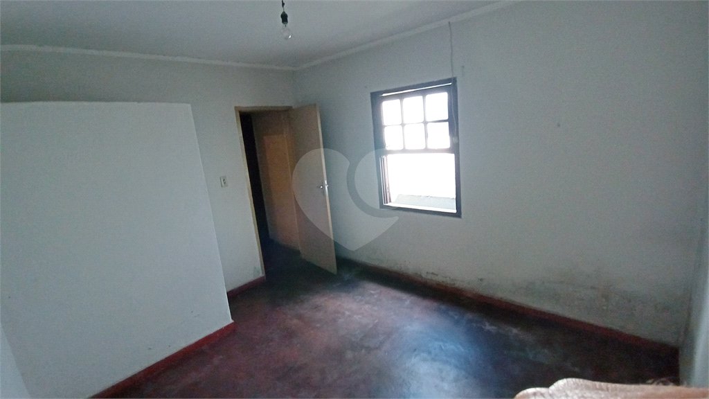 Casa à venda com 3 quartos em Vila Santana, Valinhos, SP