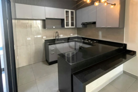 Casa à venda com 3 quartos, sendo 1 suíte, no condomínio Helena Maria, Sorocaba - SP