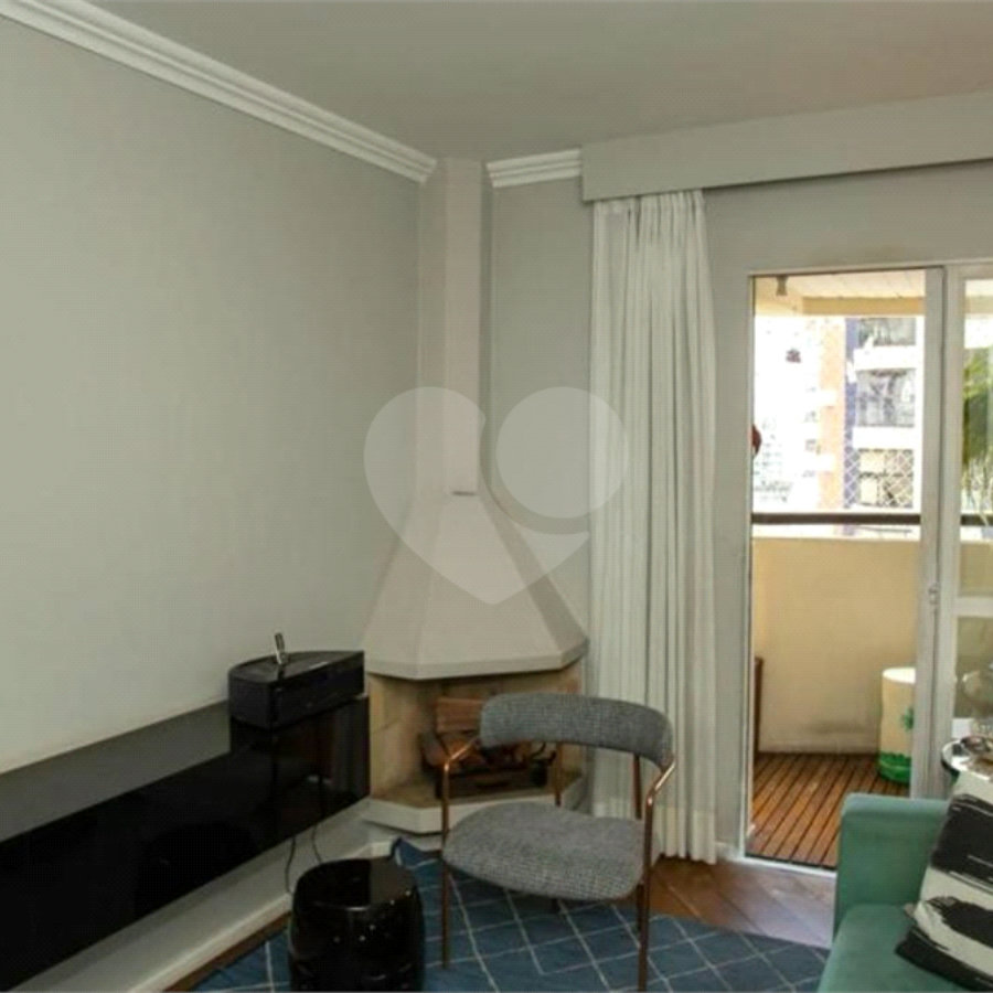 Apartamento à venda com 3 quartos, sendo 1 suíte, em Brooklin Paulista, São Paulo, SP