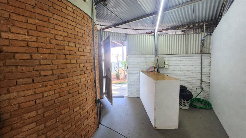Casa à venda ou para alugar com 4 suítes em Jardim Primavera, Araraquara, SP