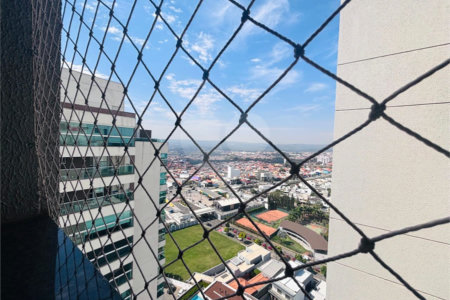 Apartamento à venda com 2 quartos, sendo 1 suíte,  em Parque Campolim, Sorocaba, SP