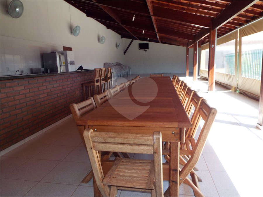 Chácara em condomínio Quinta dos Buritis 3 quartos, 1000 m²