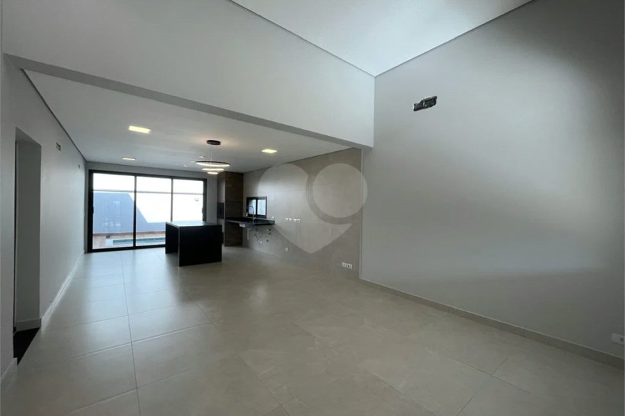 Excelente Casa Plana no Condomínio Bela Vista