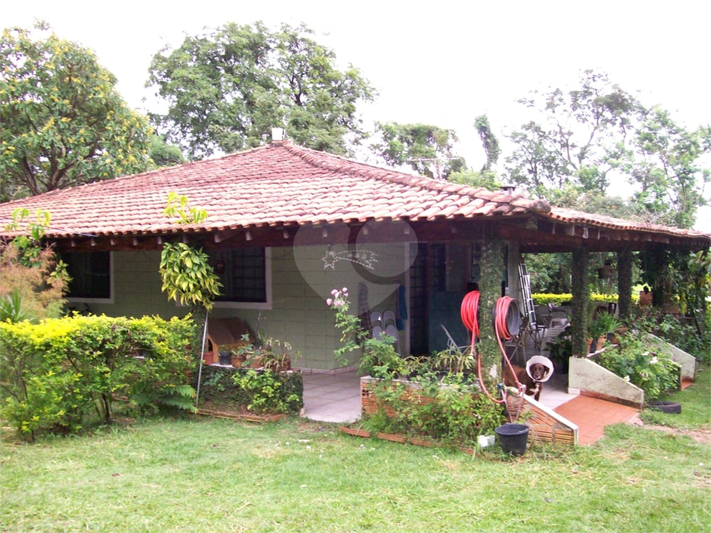 Chácara a venda no Aracê de Santo Antônio .