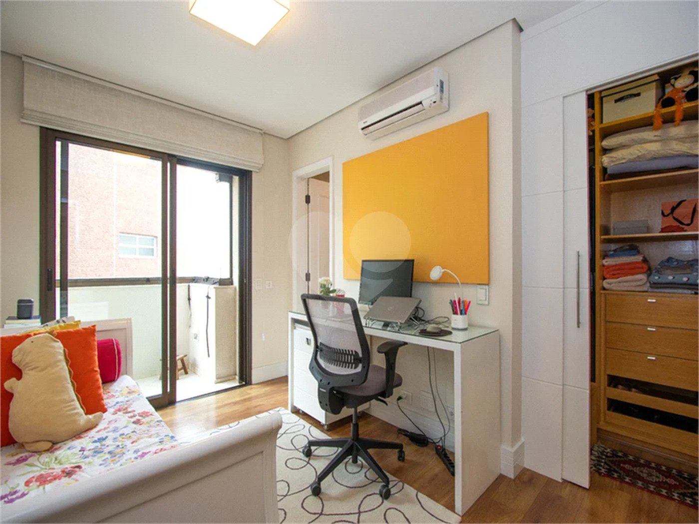 Apartamento de 233 m² à venda em Higienópolis com 4 dormitórios.