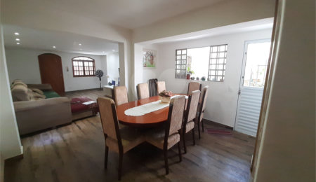 Sobrado à venda com 4 quartos, sendo 1 suíte,  em Freguesia do Ó, São Paulo, SP