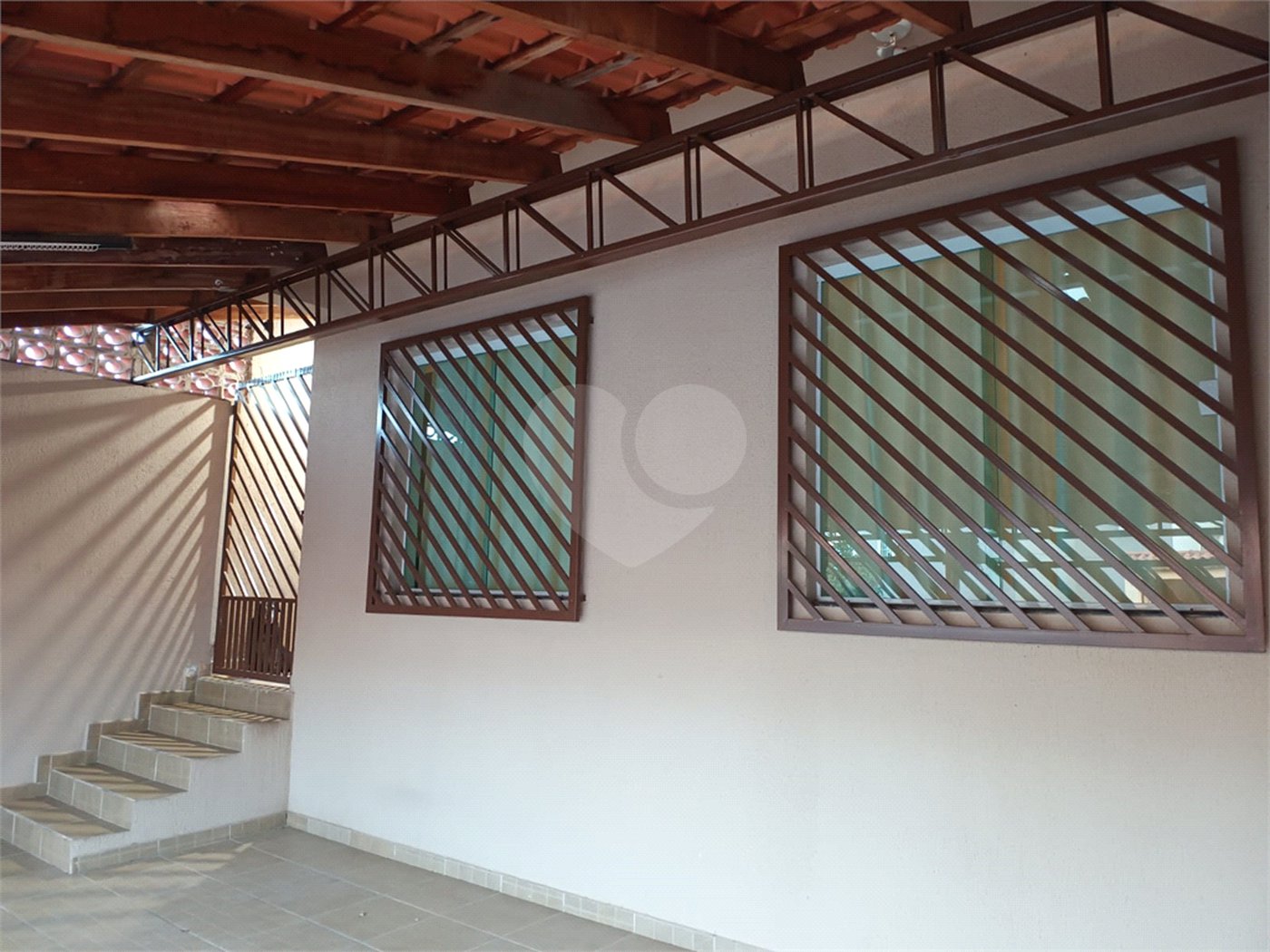 Sobrado à venda com 3 quartos, sendo 2 suítes,  em Jardim Wanel Ville V, Sorocaba, SP