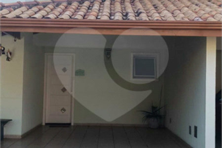 Casa à venda com 3 quartos, sendo 1 suíte,  no condomínio Japi Ecovillage II, Jundiaí - SP