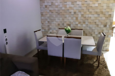 Sobrado à venda com 2 quartos, sendo 1 suíte,  em Jardim Camargo Novo, São Paulo, SP