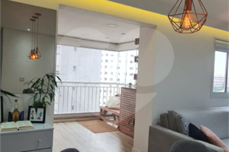 Apartamento à venda com 2 quartos, sendo 1 suíte,  em Barra Funda, São Paulo, SP