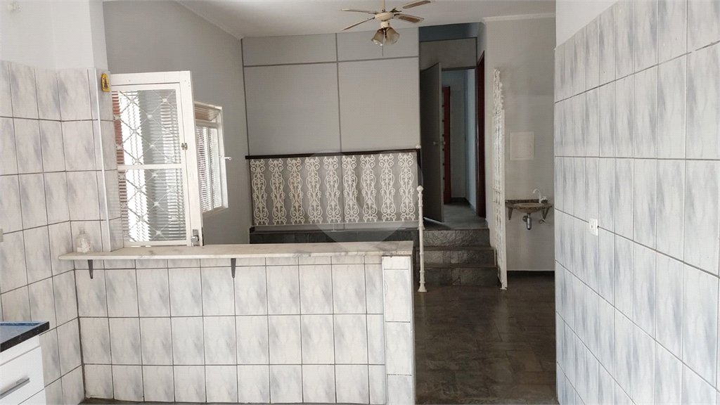Sobrado à venda com 4 quartos, sendo 2 suítes,  em Jardim Regina, Indaiatuba, SP
