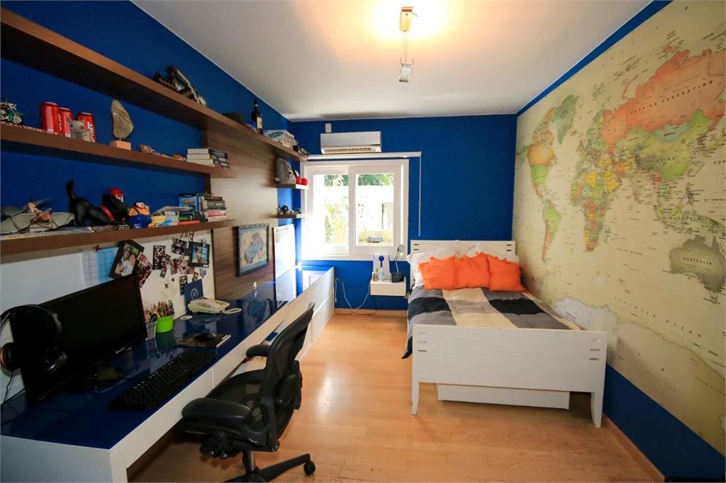 Casa à venda com 3 quartos, sendo 2 suítes,  em Vila Tramontano, São Paulo, SP