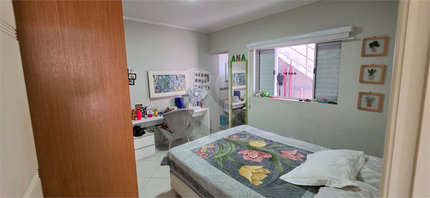 Casa Térrea à venda ou para alugar com 8 quartos, sendo 4 suítes, em Vila Pereira Barreto, São Paulo, SP