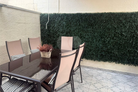 Casa à venda com 3 quartos, sendo 1 suíte, no condomínio Villas de São Francisco, São Paulo - SP