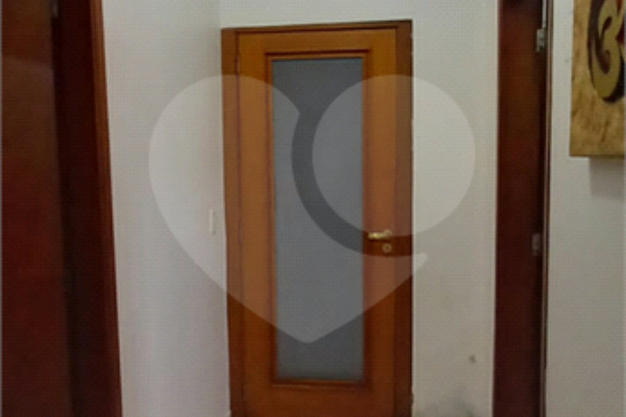 Sobrado à venda com 4 quartos em Horto Florestal, São Paulo, SP