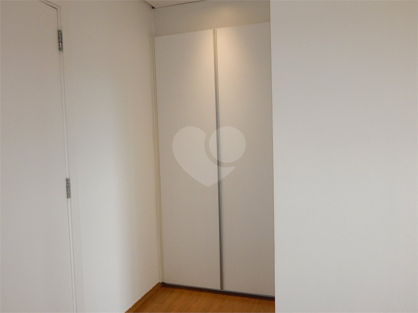 Apartamento à venda com 4 suítes em Moema, São Paulo, SP