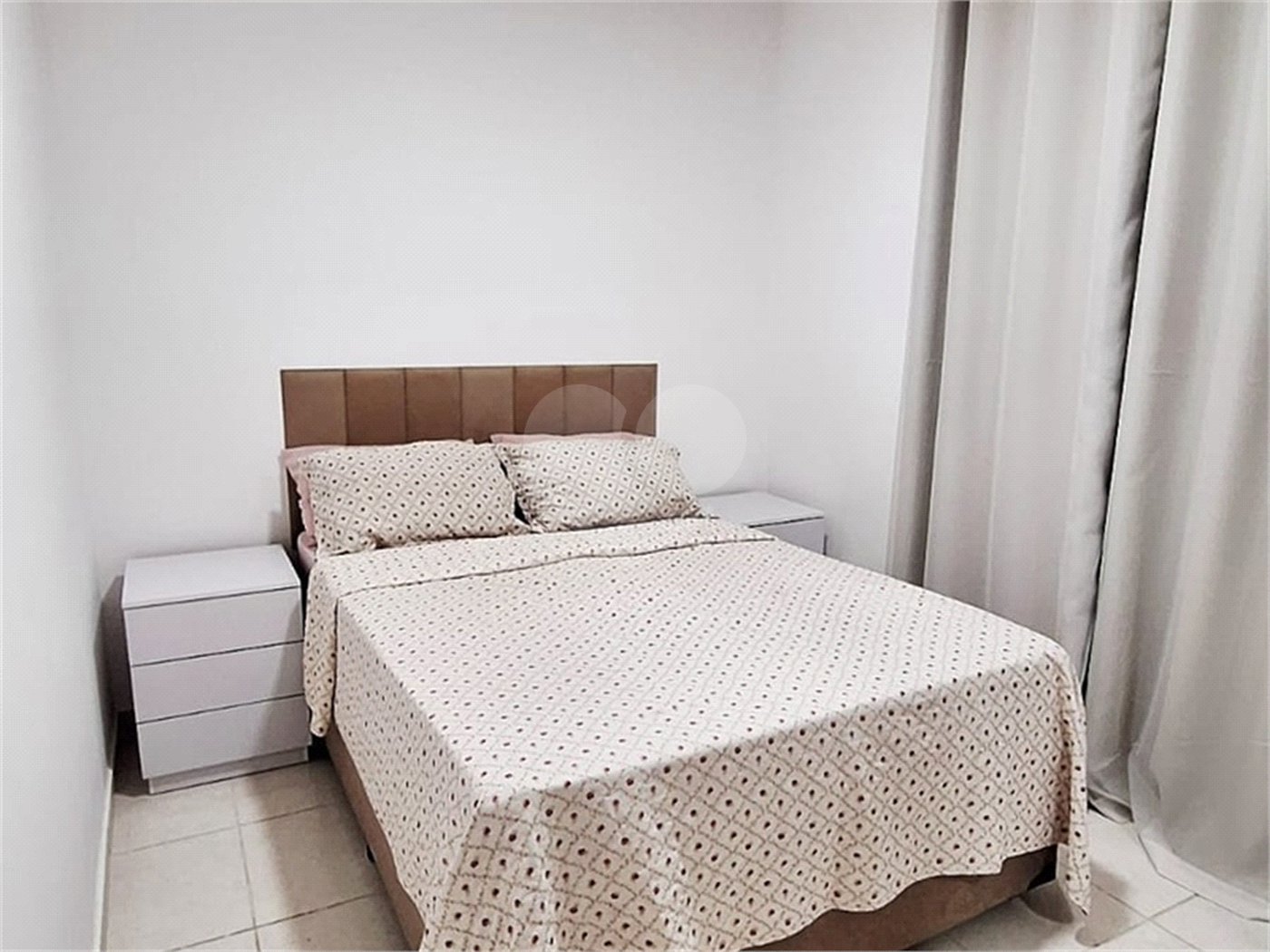 Casa à venda com 2 quartos no condomínio Residencial Parque Imperial, Sorocaba - SP