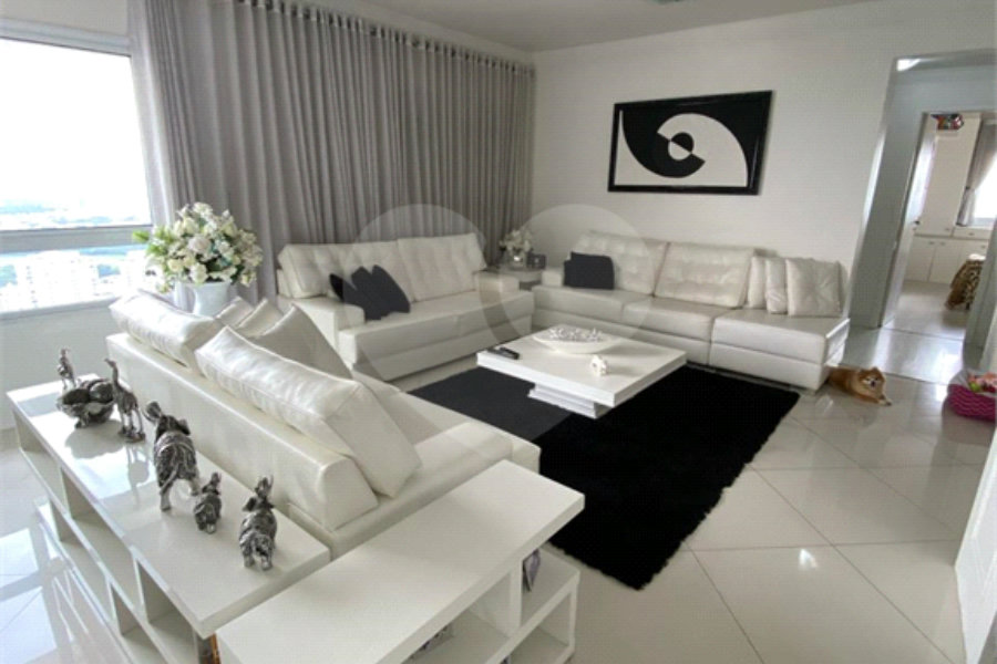 Apartamento à venda com 3 suítes em Santana, São Paulo, SP