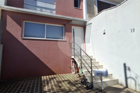 Casa de Vila à venda com 2 quartos, sendo 1 suíte, em Alto da Boa Vista, São Paulo, SP