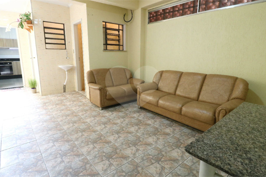 Sobrado à venda com 3 quartos, sendo 1 suíte, em Tremembé, São Paulo, SP
