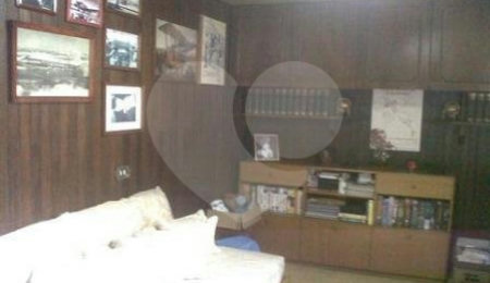 Casa Térrea à venda com 3 quartos, sendo 1 suíte, em Chácara Monte Alegre, São Paulo, SP