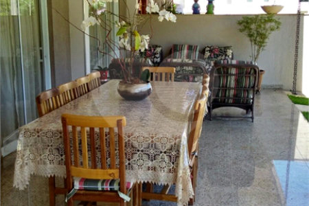 Casa à venda com 5 suítes no condomínio Reserva dos Vinhedos, Louveira - SP
