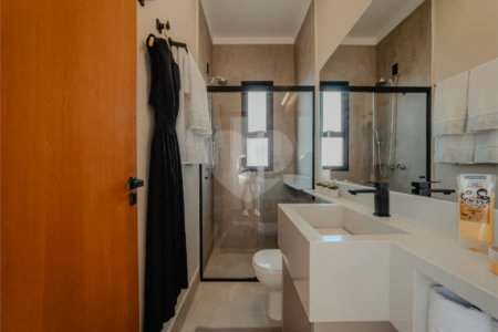 Casa à venda com 3 suítes no condomínio Residencial Viena, Indaiatuba - SP